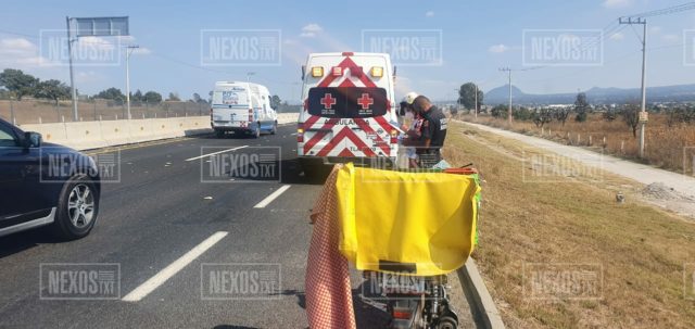 Derrapa repartidor de tortillas en Libramiento Tlaxcala; resultó lesionado