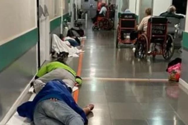 Miente la SESA; COVID-19 desbordado con hospitales llenos