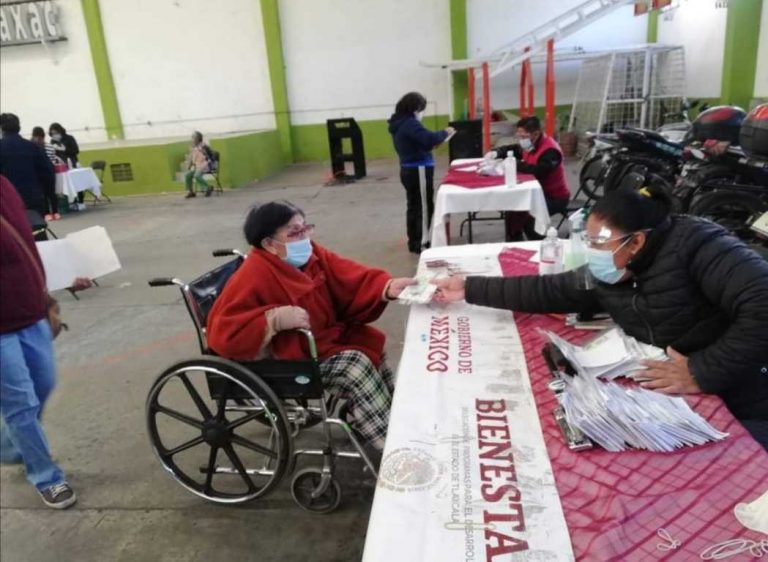 Incrementa pensión de adultos mayores a 3 mil 100 pesos