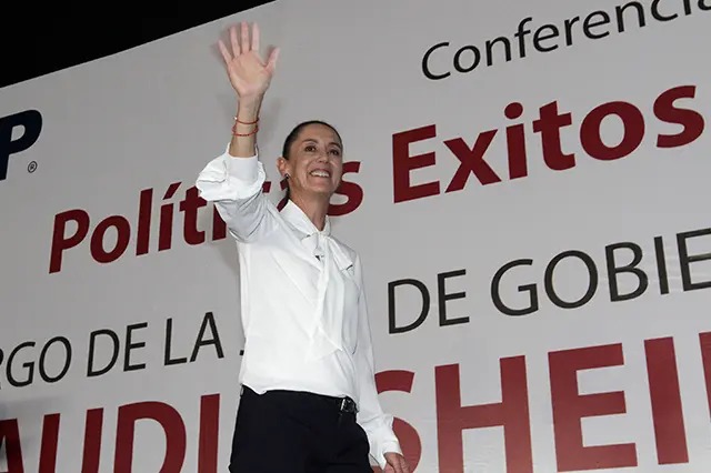 Claudia Sheinbaum en Puebla presume su gobierno hacia 2024